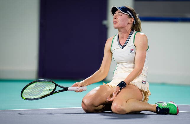 January 10, 2021, Abu Dhabi, UNITED ARAB EMIRATES: Ekaterina Alexandrova of Russia laments during her third round match at the 2021 Abu Dhabi WTA, Tennis Damen Womens Tennis Open WTA 500 tournament against Elina Svitolina of the Ukraine Abu Dhabi UNITED ARAB EMIRATES - ZUMAa181 20210110_zaa_a181_289 Copyright: xRobxPrangex