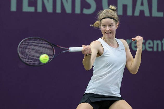 Im Bild: Julia MIDDENDORF (GER) (WC) Tennis Future Hamburg - ITF-W25 Hamburg, Hamburg, Tennis-Verband Hamburg, 12.01.2021,