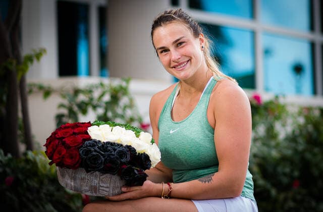 January 13, 2021, Abu Dhabi, UNITED ARAB EMIRATES: Aryna Sabalenka of Belarus poses with the champions flowers after winning the final of the 2021 Abu Dhabi WTA, Tennis Damen Womens Tennis Open WTA 500 tournament against Veronika Kudermetova of Russia Abu Dhabi UNITED ARAB EMIRATES - ZUMAa181 20210113_zaa_a181_035 Copyright: xRobxPrangex