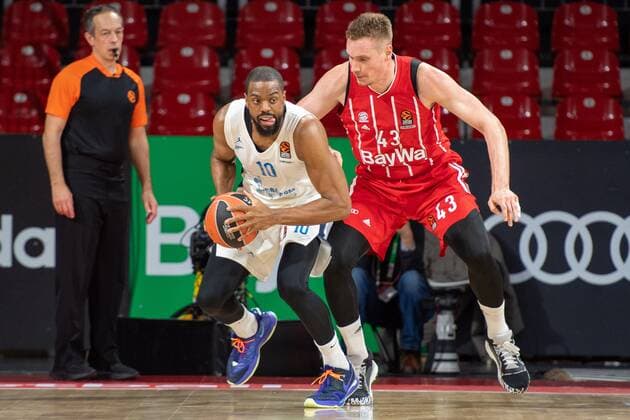 Will Thomas 10 (Zenit St. Petersburg), Leon Radosevic 43 (FC Bayern), FC Bayern Basketball vs. Zenit St. Petersburg, Basketball, Euroleague, 13.01.2021 Muenchen Bayern Deutschland