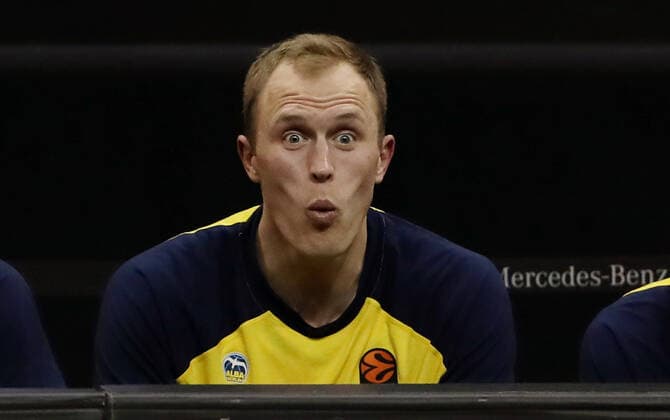 Luke Sikma staunend Mimik Basketball EuroLeague Herren Saison 2020 2021 14.01.2021 ALBA Berlin vs.Armani Mailand