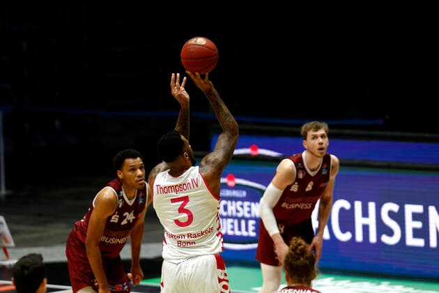 15.01.2021, easyCredit Basketball Bundesliga, BBL, Saison 2020 2021, Herren, Chemnitz Niners - Telekom Baskets Bonn James Thompson, Telekom Baskets Bonn Chemnitz Messe Chemnitz Sachsen Germany