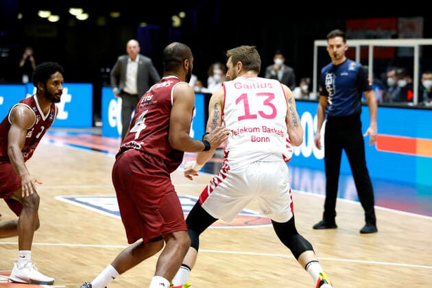 15.01.2021, easyCredit Basketball Bundesliga, BBL, Saison 2020 2021, Herren, Chemnitz Niners - Telekom Baskets Bonn Virgel Matthews, Niners Chemnitz, Deividas Gailius, Telekom Baskets Bonn Chemnitz Messe Chemnitz Sachsen Germany