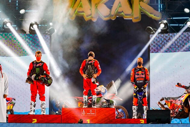 Brabec Ricky (usa), Honda, Monster Energy Honda Team 2021, Motul, Moto, Bike, Benavides Kevin (arg), Honda, Monster Energy Honda Team 2021, Motul, Moto, Bike, Sunderland Sam (gbr), KTM, Red Bull KTM Factory Team, Moto, Bike, portrait during the finishing podium ceremony at the King Abdullah International Stadium in Jeddah, in Saudi Arabia on January 15, 2021 AUTOMOBILE : DAKAR 2021 - Arabie saoudite - Podiums - 15 01 2021 DPPI Panoramic