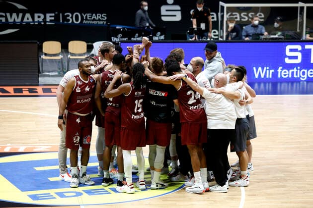 15.01.2021, easyCredit Basketball Bundesliga, BBL, Saison 2020 2021, Herren, Chemnitz Niners - Telekom Baskets Bonn Sieger Niners Chemnitz Messe Chemnitz Sachsen Germany