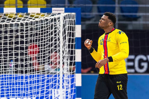 210115 Goalkeeper Elcio Fernandes of Cape Verde celebrates during the 2021 IHF World Handball Championship match between Hungary and Cape Verde on January 15, 2021 in Giza. Photo: Mathias Bergeld BILDBYRAN COP 200 MB0088 handball handboll handball hungary ungern cape verde kap verde bbeng vm handball-vm handbolls-vm ihf handball World Championship, WM, Weltmeisterschaft world handball championship 2021 world championship 2021 jubel Copyright: MATHIASxBERGELD BB210115MB074