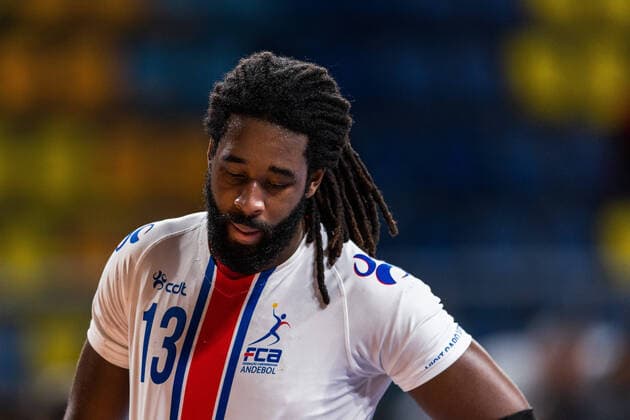 210115 Paulo Moreno of Cape Verde looks dejected during the 2021 IHF World Handball Championship match between Hungary and Cape Verde on January 15, 2021 in Giza. Photo: Mathias Bergeld BILDBYRAN COP 200 MB0088 handball handboll handball hungary ungern cape verde kap verde bbeng vm handball-vm handbolls-vm ihf handball World Championship, WM, Weltmeisterschaft world handball championship 2021 world championship 2021 depp Copyright: MATHIASxBERGELD BB210115MB085