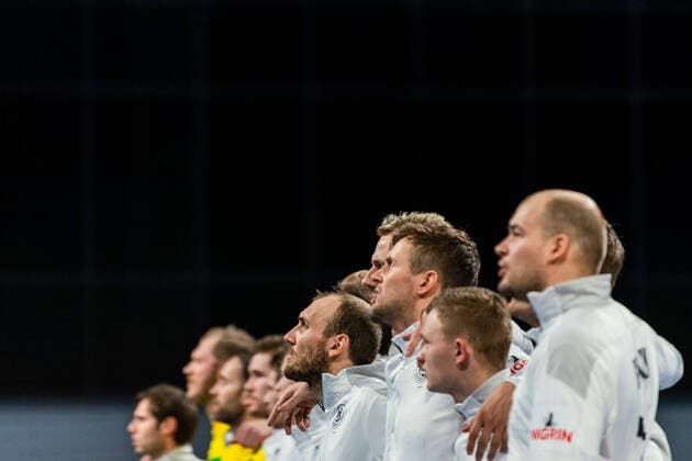 210115 Marcel Schiller of Germany during the national anthem ahead of the 2021 IHF World Handball Championship match between Germany and Uruguay on January 15, 2021 in Giza. Photo: Mathias Bergeld BILDBYRAN COP 200 MB0087 handball handboll handball tyskland germany uruguay bbeng vm handball-vm handbolls-vm ihf handball World Championship, WM, Weltmeisterschaft world handball championship 2021 world championship 2021 Copyright: MATHIASxBERGELD BB210115MB090