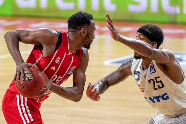 JaJuan Johnson 25 (FC Bayern), Terry Allen 25 (Hamburg Towers), FC Bayern Basketball vs. Hamburg Towers, BBL, 17.01.2021 Muenchen Bayern Deutschland