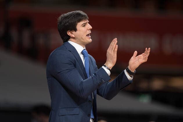 Basketball, BBL, 20210117, FC Bayern München - Hamburg Towers Im Bild Head Coach der Hamburg Towers Pedro CALLES. München Audi Dome Bayern Deutschland Copyright: Passion2Press MarkusxFischerx
