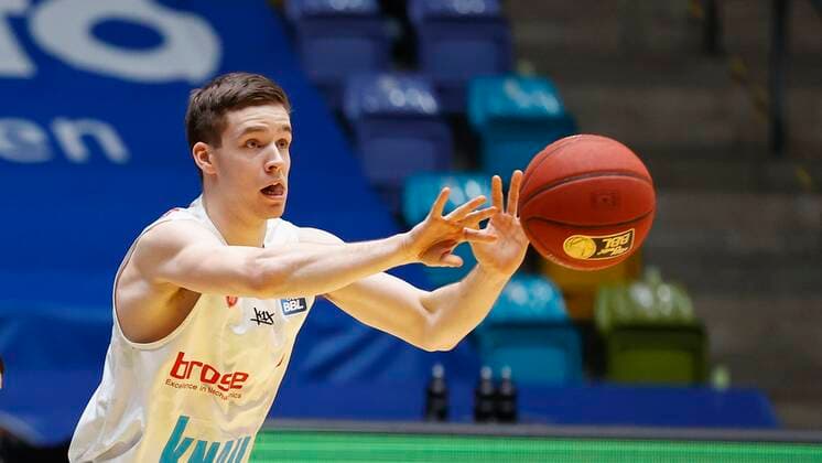 Deutschland, Frankfurt am Main, Fraport Arena, 17.01.2021, emspor, emonline, despor, deonline, FRAPORT SKYLINERS - s.Oliver Wuerzburg, Basketball, BBL Bild: Nils Hassfurther (s.Oliver Wuerzburg), Copyright: HMBxMedia xHeikoxBecker