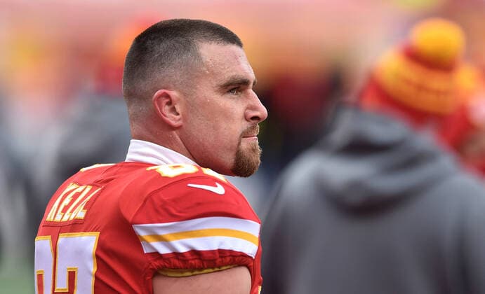 January 17, 2021, Kansas City, MO: Kansas City Chiefs tight end Travis Kelce had his game face on before taking on the Cleveland Browns Sunday, January 17, 2021, at Arrowhead Stadium in Kansas City, Missouri. Kansas City - ZUMAm67_ 20210117_zaf_m67_037 Copyright: xJillxToyoshibax