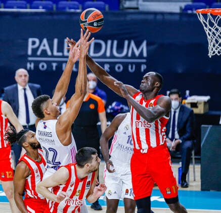 MATCH Jornada 19 Euroleague Masculino Madrid Real Madrid vs Crvena Zvezda mts Belgrade Edy Tavares Duop Reath Madrid Madrid Spain Baloncesto Copyright: xAlbaxPachecox