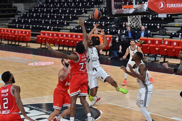 Allerick Freeman (asvel) vs Shaquielle McKissic (olympiakos) BASKETBALL : LDLC ASVEL vs Olympiakos Le Piree - Euroleague - 19 01 2021 FredericChambert Panoramic 