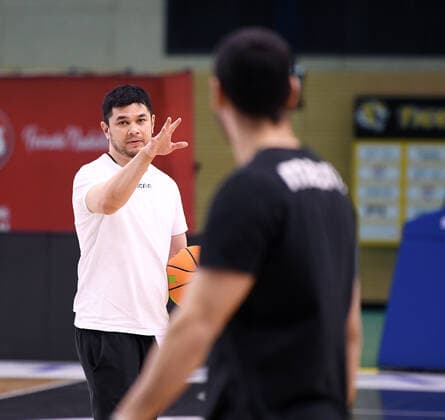 Basketball 2. Bundesliga 2020 2021 Tigers Tuebingen 22.01.2021 Training der Tigers Tuebingen in der Volksbank Arena in Rottenburg: Trainer Daniel Jansson