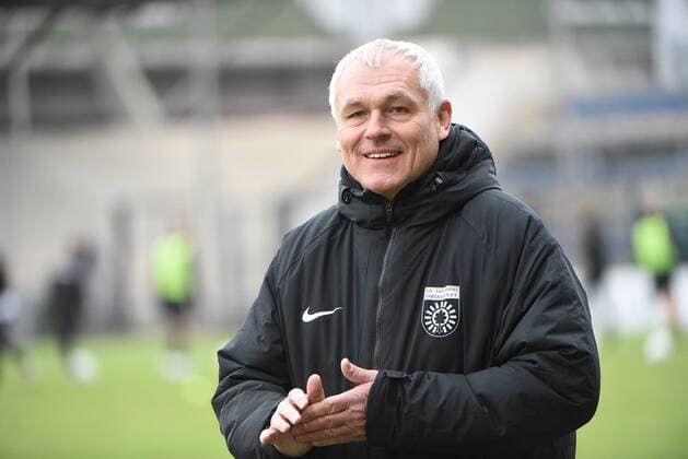 23.01.2021 Frankfurt, Fussball, PSD Arena, Regionalliga Suedwest, Saison 2020 2021, FSV Frankfurt - SG Sonnenhof Großaspach Trainer Hans-Jürgen Boysen SG Sonnenhof Großaspach