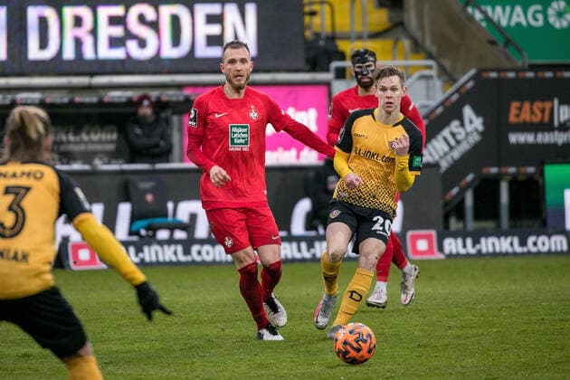 TIm Rieder und Jukius Kade (l-r). 23.01.2021, Fußball, GER, 3. Liga, Saison 2020 21, 20 Spieltag, SG Dynamo Dresden vs. 1. FC Kaiserslautern 4:3, Rudolf-Harbig-Stadion, SG Dynamo Dresden vs. 1. FC Kaiserslautern