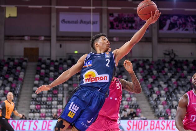 easyCredit BBL, Telekom Baskets Bonn vs. HAKRO Merlins Crailsheim, 24.01.2021 Trae Bell-Haynes (HAKRO Merlins Crailsheim 2), easyCredit BBL, Telekom Baskets Bonn vs. HAKRO Merlins Crailsheim am 24.01.2021 im Telekom Dome Bonn, Bonn (Nordrhein-Westfalen) Copyright: xBEAUTIFULxSPORTS Mueller-Laschetx