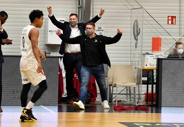 24.01.2021 - Basketball - Saison 2020 2021 - 2. Bundesliga Pro-A - 17. Spieltag: Nürnberg Falcons Basketball Club NBC - Artland Dragons Quakenbrück - - Tra Holder (0, Nürnberg Falcons BC NBC ) enttäuscht Enttäuschung