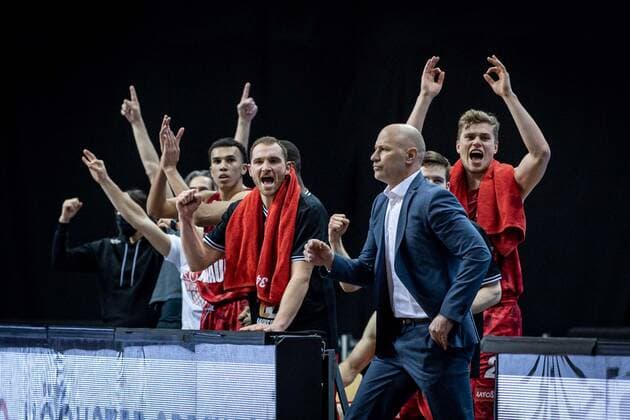 Basketball Berlin 24.01.2021 Saison 2020 2021 BBL easyCredit-BBL Alba Berlin vs s.Oliver WÂ¸rzburg Jubel WÂ¸rzburg