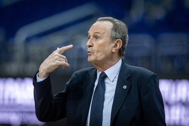 Basketball Berlin 27.01.2021 Saison 2020 2021 Euroleague Regualar Season Alba Berlin vs ZSKA Moskau Aito Garcia Reneses (Alba Berlin, Trainer)