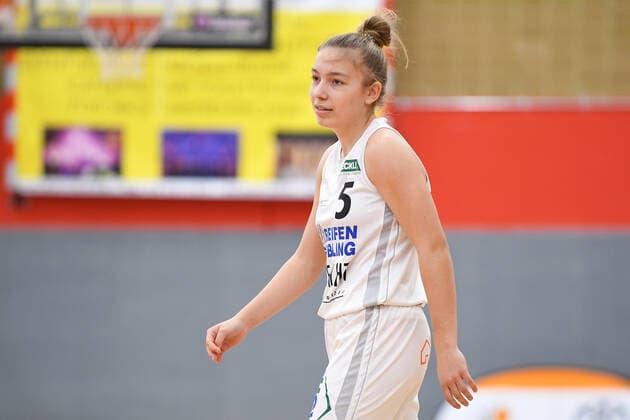 Basketball Damen 1. Bundesliga 11. Spieltag Herner TC - BC Pharmaserv Marburg am 27.01.2021 in der H2K Arena in Herne Lara Langermann ( Herne )