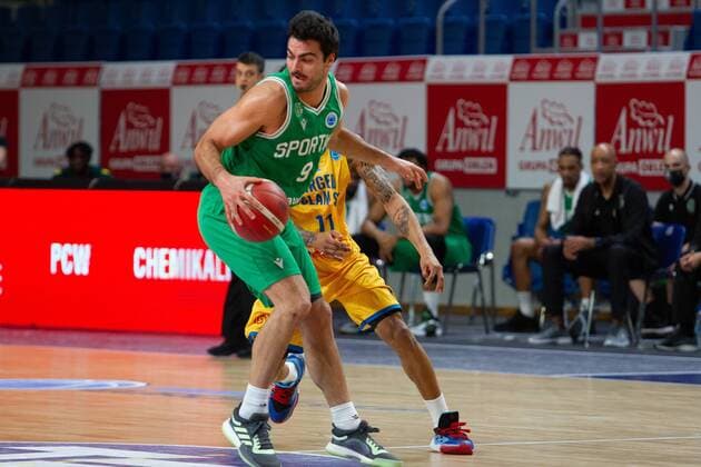 2021.01.28 Wloclawek, Koszykowka, FIBA Europe Cup, Sezon 2020 2021 Grupa C, mecz Arged BMSlam Stal Ostrow Wielkopolski - Sporting CP Lizbona N z Diogo Ventura (Sporting nr 9) Taureen Green (Stal nr 11) Foto Piotr Kieplin PressFocus 2021.01.28 Wloclawek, FIBA Europe Cup, Sezon 2020 2021 Regular Season Group C, game Arged BMSlam Stal Ostrow Wielkopolski - Sporting CP Lizbona Diogo Ventura (Sporting nr 9) Taureen Green (Stal nr 11) Credit: Piotr Kieplin PressFocus NEWSPIX.PL --- Newspix.pl  20210128PF_PK026
