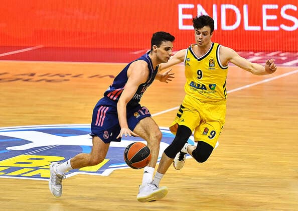 29.01.2021, xlakx, Basketball EuroLeague, Alba Berlin - Real Madrid emspor, v.l.Carlos Alocen Arrondo (Real Madrid, No.12),Jonas Mattisseck (Alba Berlin, No.09) Berlin