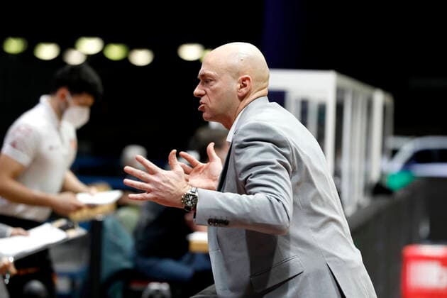30.01.2021, easyCredit Basketball Bundesliga, BBL, Saison 2020 2021, Herren, Chemnitz Niners - Medi Bayreuth ^Rodrigo Pastore (Headcoach), Niners Chemnitz Chemnitz Messe Chemnitz Sachsen Germany