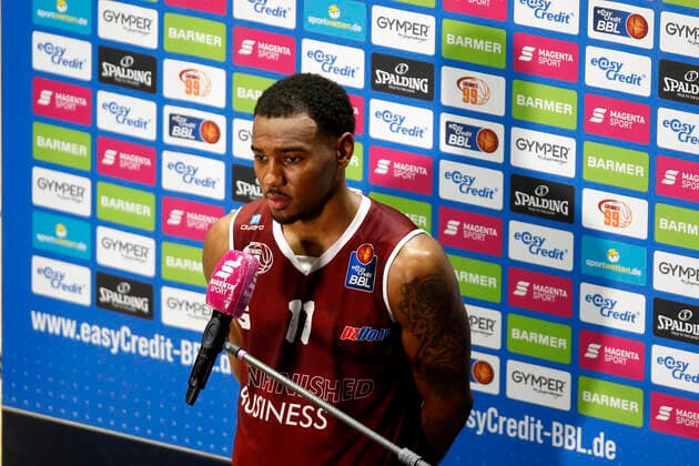 30.01.2021, easyCredit Basketball Bundesliga, BBL, Saison 2020 2021, Herren, Chemnitz Niners - Medi Bayreuth Isiaha Mike, Niners Chemnitz Chemnitz Messe Chemnitz Sachsen Germany