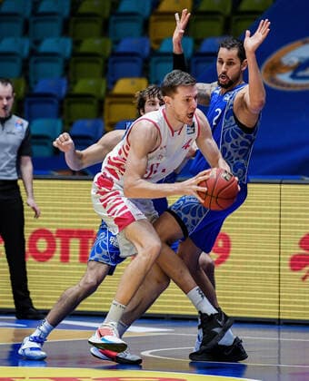 31.01.2021, xpsx, Basketball easyCredit BBL, Fraport Skyliners - Telekom Baskets Bonn v.l. Strahinja Micovic (Telekom Baskets Bonn), Michael Kessens (Fraport Sykliners) emspor Frankfurt am Main