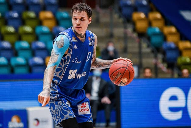 31.01.2021, xpsx, Basketball easyCredit BBL, Fraport Skyliners - Telekom Baskets Bonn v.l. Konstantin Konga (Fraport Sykliners) emspor Frankfurt am Main