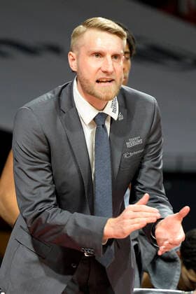 31.01.2021, xemx, Basketball BBL Bundesliga, FC Bayern Muenchen Basketball - HAKRO Merlins Crailsheim emspor, v.l. Head Coach Tuomas Ilsalo (HAKRO Merlins Crailsheim) Muenchen