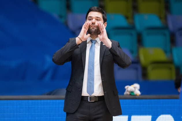 Fraport Skyliners - Telekom Baskets Bonn, easyCredit BBL Trainer Sebastian Gleim (Fraport Skyliners). Basketball-Spiel der easyCredit BBL zwischen den Fraport Skyliners und Telekom Baskets Bonn am 31. Januar 2021 in der Fraport-Arena in Frankfurt am Main., Frankfurt am Main Hessen Deutschland Fraport-Arena