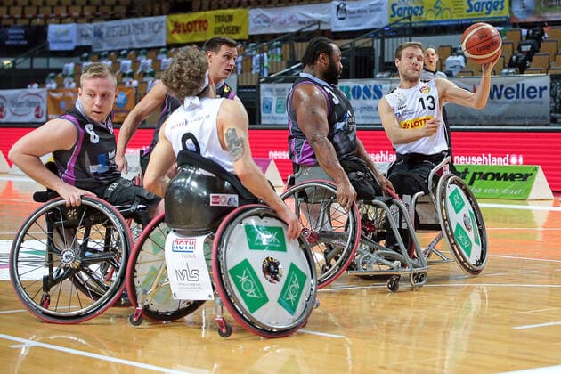 03.02.2021, xovx, Rollstuhlbasketball, 1. Bundesliga, RSV Lahn-Dill - Rhine River Rhinos Wiesbaden v.l. wi08, Christopher Huber (RSV Lahn-Dill), Chayse Wolf (Rhine River Rhinos Wiesbaden), Tommie Lee Gray (Rhine River Rhinos Wiesbaden), Thomas Böhme (RSV Lahn-Dill) Wetzlar Rittal-Arena Hessen Deutschland (DE)