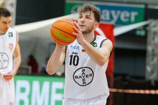 Leverkusen, Deutschland 03. Februar 2021: 2. BBL Pro A - 2020 2021 - Bayer Giants Leverkusen vs. Rostock Seawolves Haris Hujic (Bayer Giants Leverkusen) Ostermann-Arena Nordrhein Westfalen
