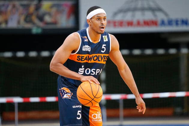Leverkusen, Deutschland 03. Februar 2021: 2. BBL Pro A - 2020 2021 - Bayer Giants Leverkusen vs. Rostock Seawolves Chris Carter (Rostock Seawolves) Ostermann-Arena Nordrhein Westfalen