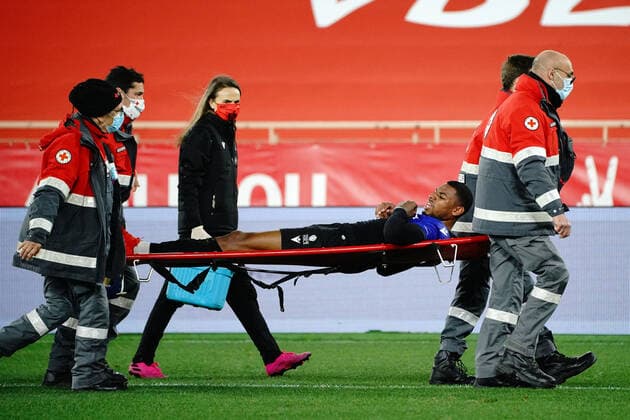 Blessure - Jeff Reine Adelaide (OGC Nice) FOOTBALL : AS Monaco vs OGC Nice - Ligue 1 Uber Eats - Monaco - 03 02 2021 NorbertScanella PanoramiC 