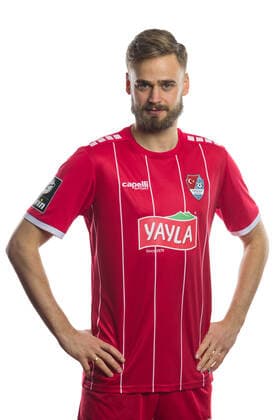 Türkgücü München Porträttermin2020 2021 Im Bild Lucas RÖSER (Roeser Roser, Tuerkguecue Türkgücü München, 9), 3.Liga, Porträttermin2020 2021. München Bezirkssportanlage Sportanlage Perlach-Nord Bayern Deutschland Copyright: Passion2Press MarkusxFischerx