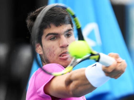 TENNIS GREAT OCEAN ROAD OPEN, Carlos Alcaraz of Spain is seen during his Great Ocean Road Open - ATP, Tennis Herren 250 match against Thiagio Monteiro of Brazil at Melbourne Park in Melbourne, Friday, February 5, 2021. ( NO ARCHIVING, EDITORIAL USE ONLY, NO USE IN BOOKS WITHOUT CONSENT MELBOURNE VIC AUSTRALIA  Copyright: xDAVExHUNTx 20210205001518406827