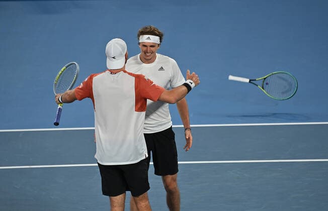 Australian Open 2021 ATP, Tennis Herren Cup Melbourne German Team beats Serbia to qualify for the Semifinal against Russia Jan Lennard Struff, Alexander Zverev , Kevin Krawietz ,Andreas Mies and Team Captain Mischa Zverev Jan-Lennard Struff and Alexander Zverev winning the deciding Doubles