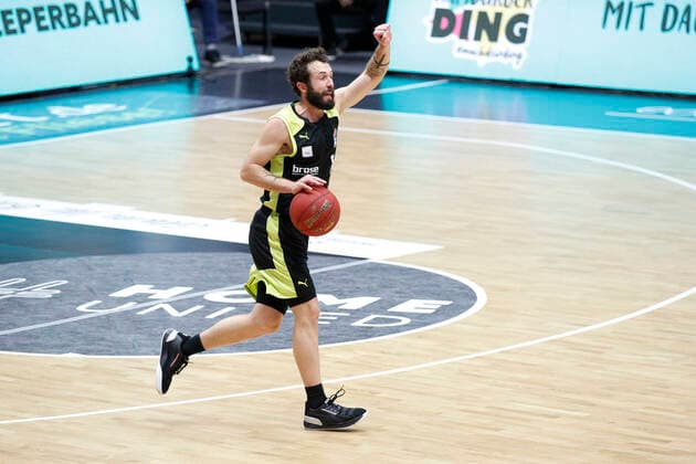 BBL easyCredit Basketball Bundesliga Saison 2020 2021 16. Spieltag am Freitag, 05. Februar 2021 in der edel-optics.de Arena in Hamburg: Hamburg Towers - Medi Bayreuth Bastian Doreth ( Bayreuth ) Hamburg Towers - Medi Bayreuth