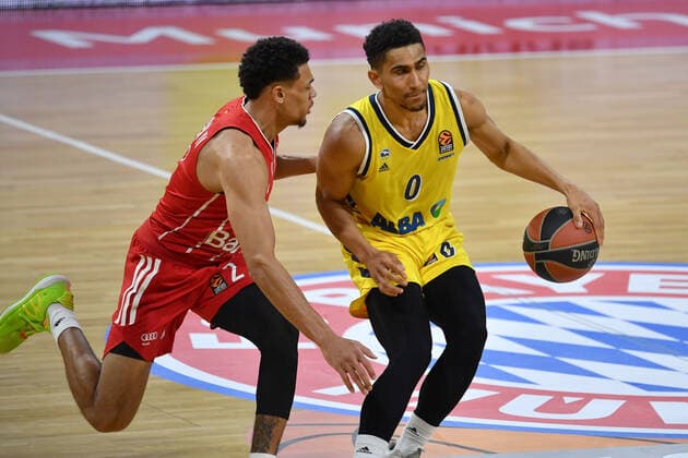 v.re:Maodo LO (Berlin), Aktion,Zweikampf gegen Wade Baldwin (FCB). Basketball EuroLeague FC Bayern Muenchen-Alba Berlin, am 05.02.2021, A U D I D O M E.