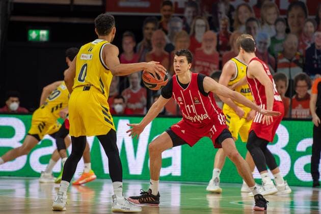 Maodo Lo 0 (Alba Berlin), Vladimir Lucic 11 (FC Bayern), FC Bayern Basketball vs. Alba Berlin, EuroLeague, 05.02.2021 Muenchen Bayern Deutschland