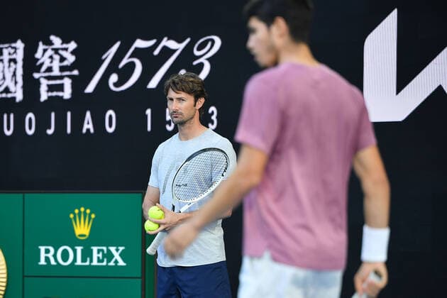 Carlos Alcaraz et Juan Carlos Ferrero TENNIS : Australian Open 2021 - 06 02 2021 AntoineCouvercelle Panoramic 