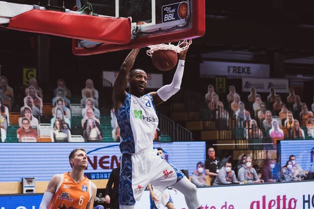 easyCredit-BBL: 16. Spieltag - RASTA Vechta vs. FRAPORT SKYLINERS, 06.02.2021 Kamari Michael Murphy (FRAPORT SKYLINERS, 21); easyCredit-BBL: 16. Spieltag - RASTA Vechta vs. FRAPORT SKYLINERS am 06.02.2021 in Vechta (RASTA Dome), Germany, Copyright: xBEAUTIFULxSPORTS Neddermannx