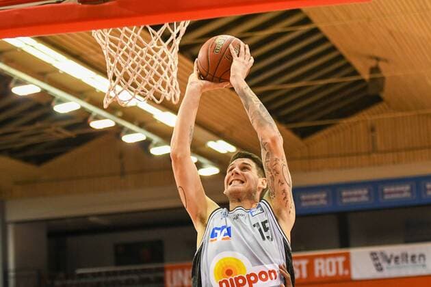 Bogdan Radosvljevic Basketball Bundesliga, Basketball Saison 2020 2021, 16. Spieltag, Deutschland, easyCredit BBL, Germany, Giessen 46ers, giessen rot, Herren, Jobstairs GIESSEN 46ers - Hakro Merlins Crailsheim, Männer, Crailsheim hellblau