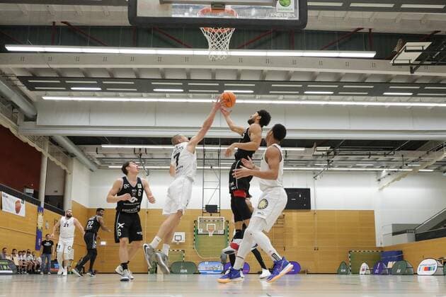 ProB Basketball Liga ART Giants Duesseldorf gegen WWU Baskets Muenster, 06.02.2021 Spielszene ProB Basketball Liga ART Giants Duesseldorf gegen WWU Baskets Muenster, 06.02.2021 Copyright: xBEAUTIFULxSPORTS KennyxBeelex