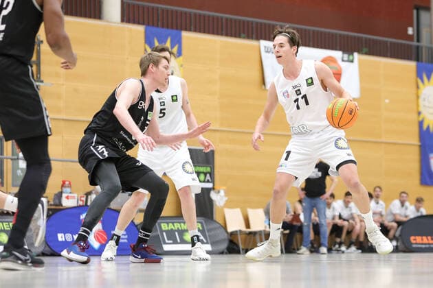 ProB Basketball Liga ART Giants Duesseldorf gegen WWU Baskets Muenster, 06.02.2021 Spielszene ProB Basketball Liga ART Giants Duesseldorf gegen WWU Baskets Muenster, 06.02.2021 Copyright: xBEAUTIFULxSPORTS KennyxBeelex