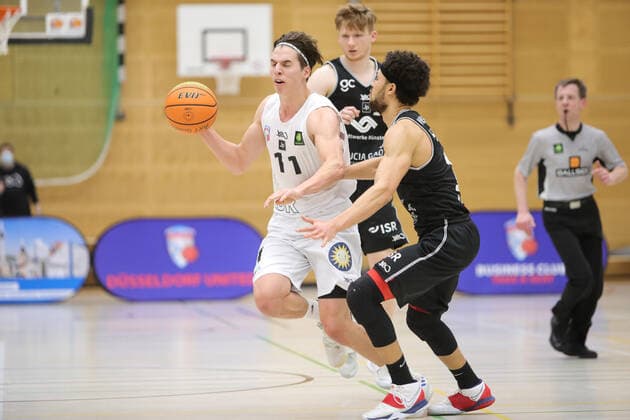 ProB Basketball Liga ART Giants Duesseldorf gegen WWU Baskets Muenster, 06.02.2021 Max Gebhardt ( 11) ProB Basketball Liga ART Giants Duesseldorf gegen WWU Baskets Muenster, 06.02.2021 Copyright: xBEAUTIFULxSPORTS KennyxBeelex